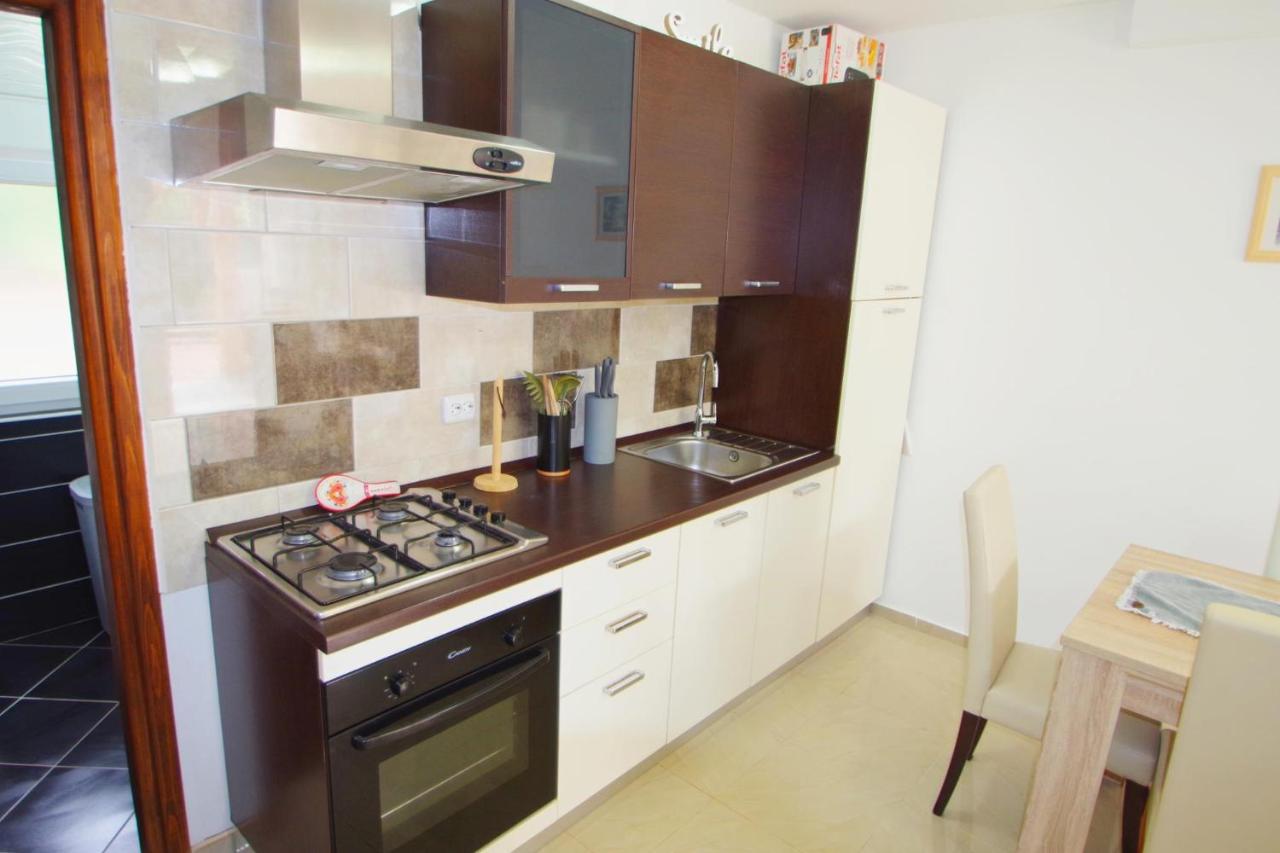Apartment Pineta In Village Valbandon Экстерьер фото